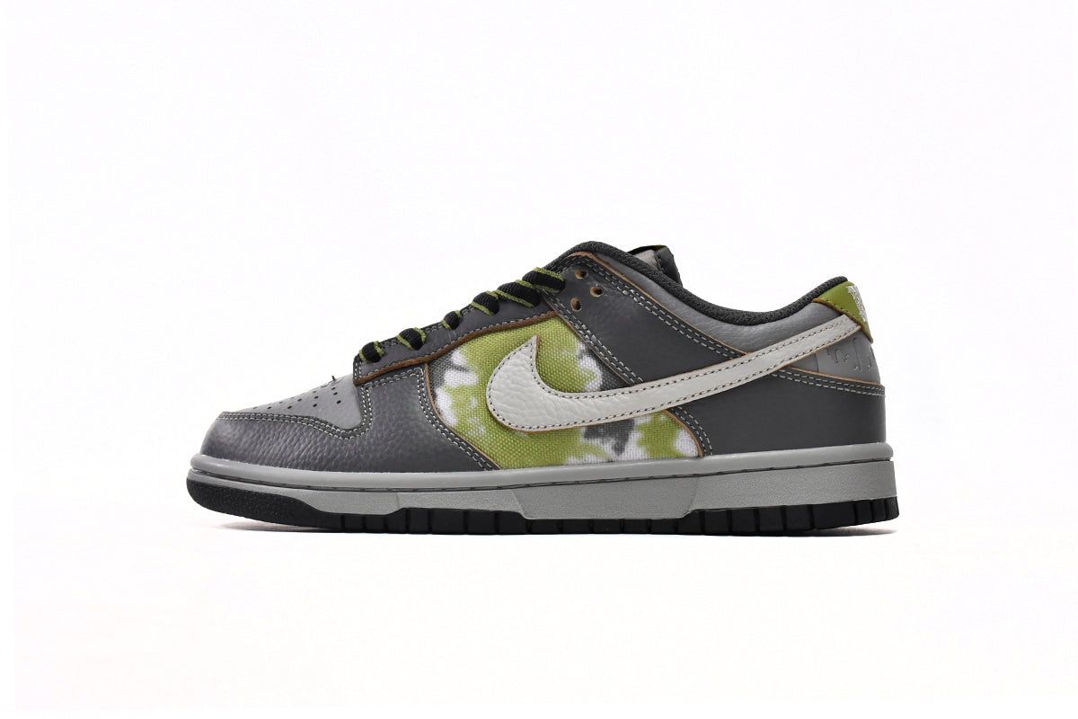 HUF x Nike Dunk Low SB Friends and Family Reps Sneaker FD8775-002