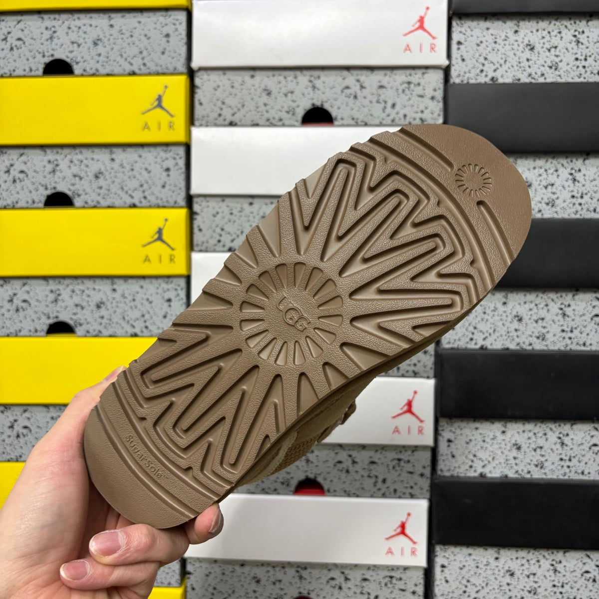 UGG Lowmel Lace-Up Sneaker – Suede & Mesh Low-Top Trainer with Shearling Lining & Tonal Lug Sole in Sand