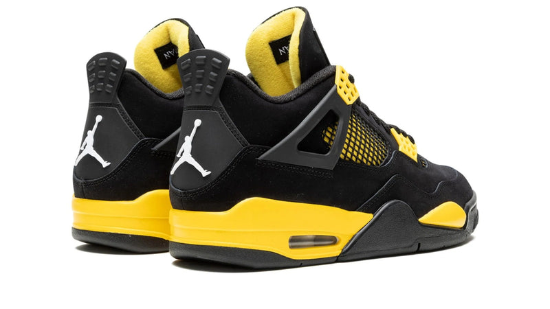 Air Jordan 4 Retro "Thunder" 2023
