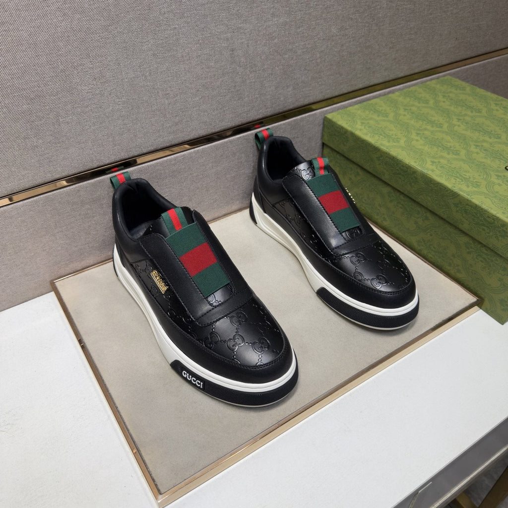 Gucci Green and Red Stripe Low-Top Sneakers