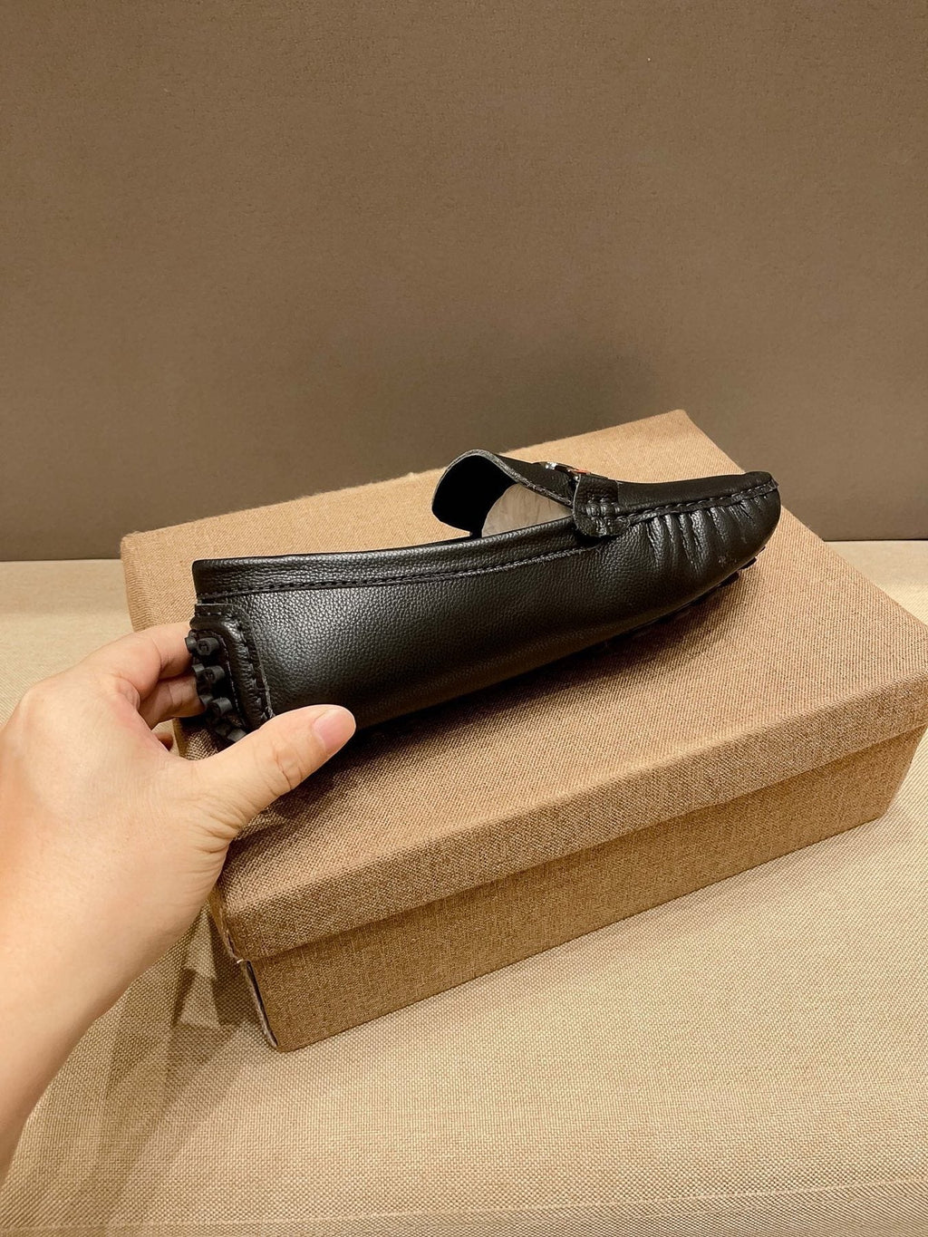 Gucci Web-Accent Driving Loafers